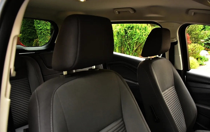 Ford Grand C-MAX cena 39700 przebieg: 134143, rok produkcji 2016 z Borek Wielkopolski małe 781